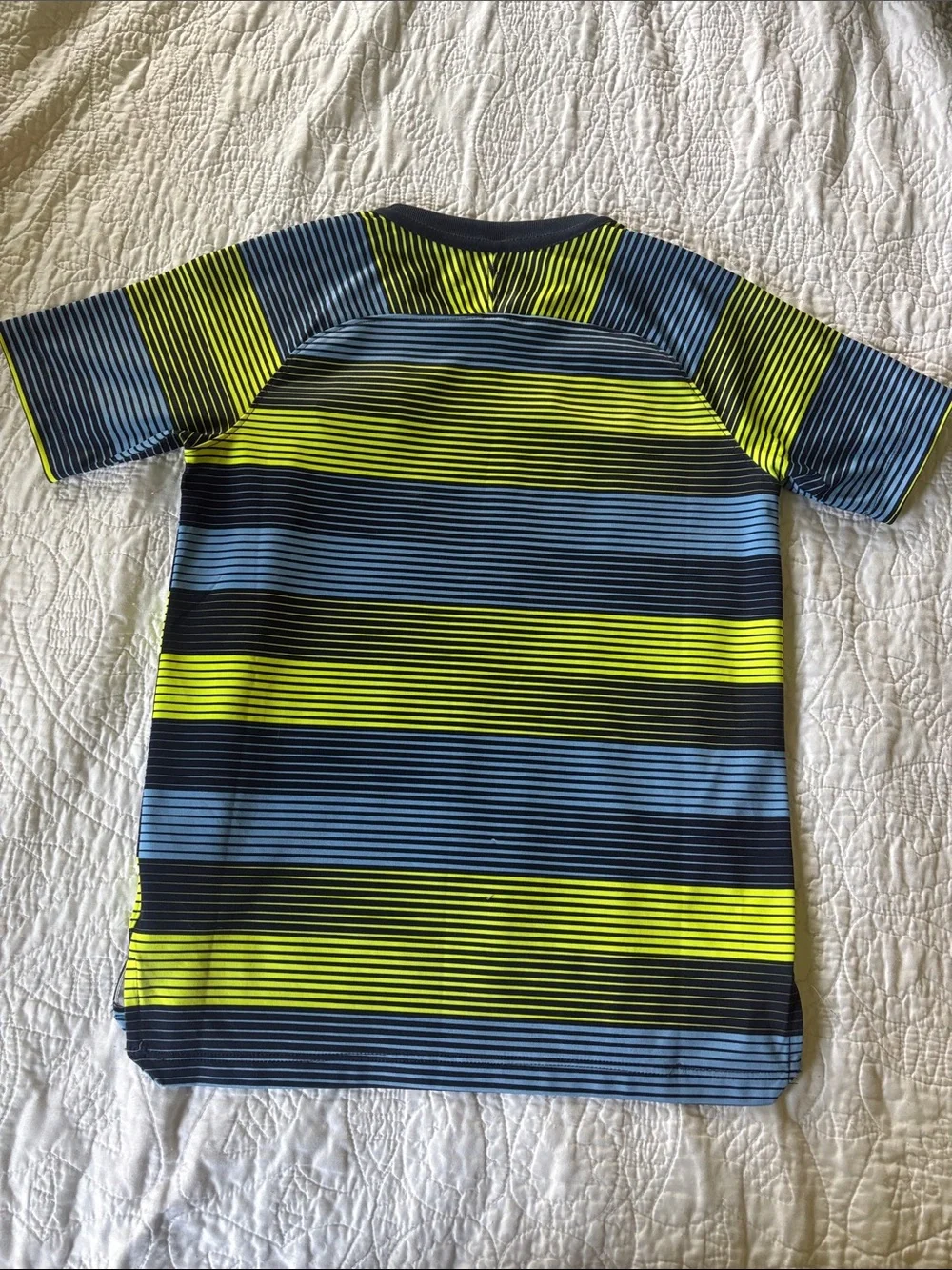 Nike swoosh front